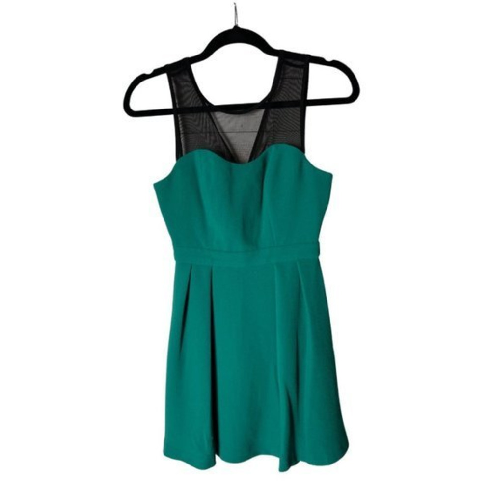 BCBGeneration Fitted Waist Emerald Dress Size‎ 0